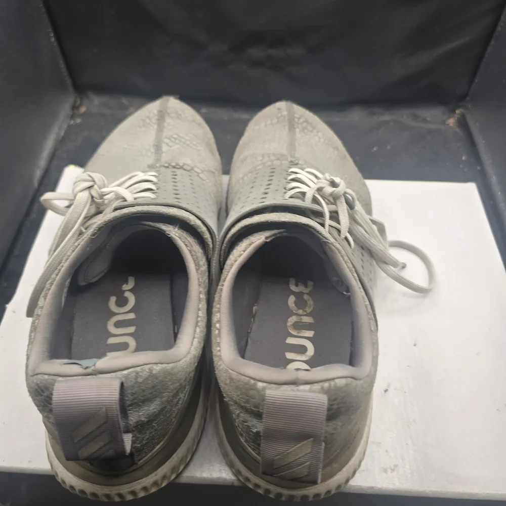 adidas Textured‎ Gray Sneakers
